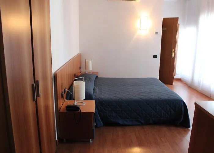 Hotel Selide Desio
